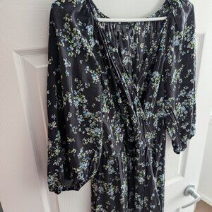 Ever New Faux Wrap Balloon Sleeve - Black/Blue Floral - Size 6